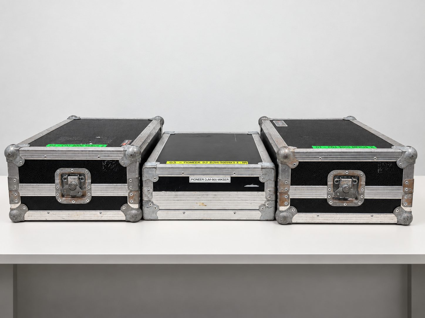 Tre flightcaser til CDJ-2000 Nexus og DJM-900 Nexus